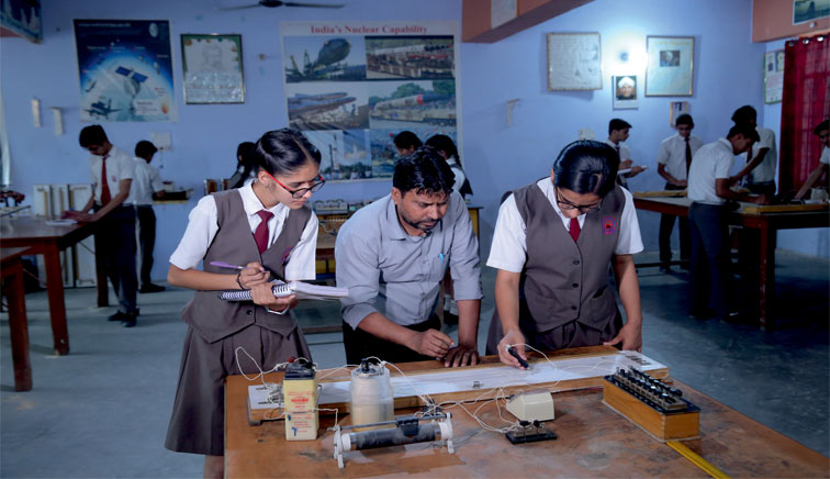 Bhartiya Public School Physics Lab